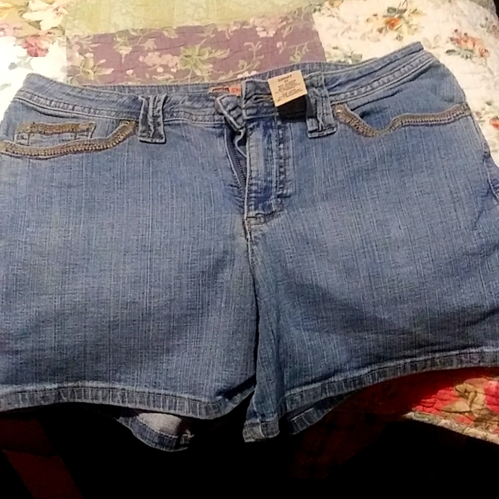 Faded glory shorts